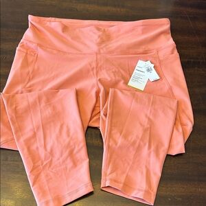 Old Navy High Rise Elevate Legging Size XXL  NWT